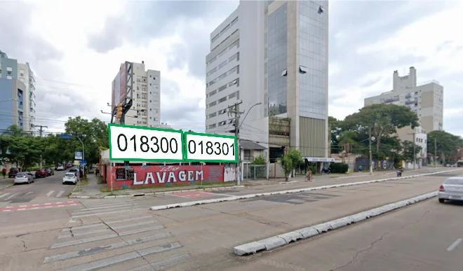018300at