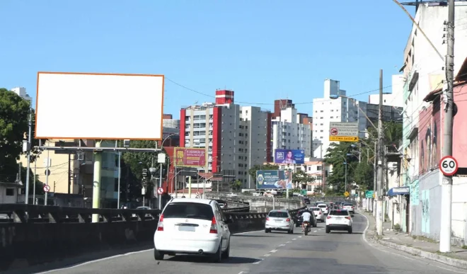 137fm
