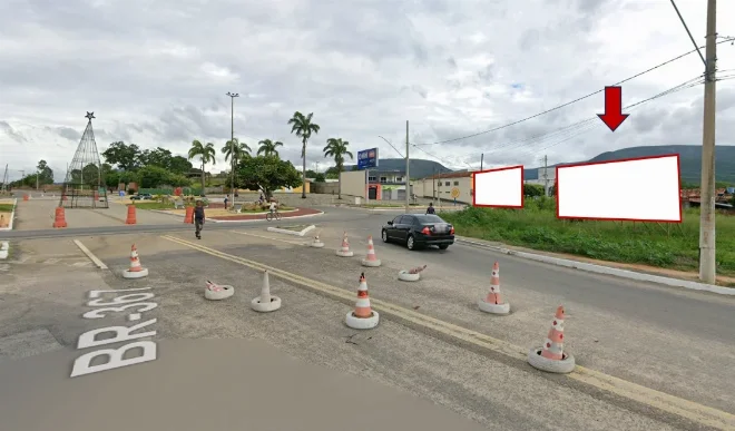 jequetinhonha-cidade-outdoor-placa-painel-comunicacao-visual-midia-ooh-trevo-central-br-367-ao-lado-do-posto-senhor-do-bonfim-alvorada-367fr