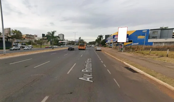 painel-de-led-avenida-rondon-pacheco-bairro-saraiva-placas-painel-comunicacao-visual-cidade-publicidade-impulso-house-centro-01td