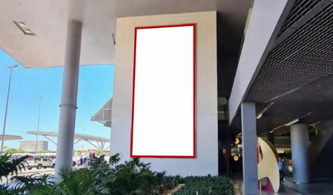 outdoor-painel-de-led-placas-painel-comunicacao-visual-cidade-publicidade-impulso-house-centro-aeroporto-internacional-empena-51fz