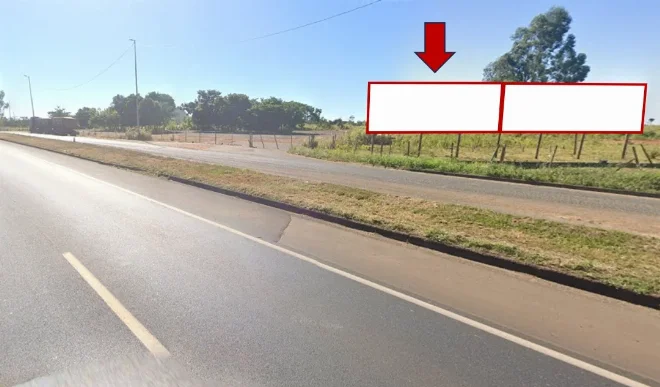 araguari-cidade-outdoor-placa-painel-comunicacao-visual-publicidade-impulso-house-br-050-em-frente-o-posto-policial-sentido-araguari-77gr