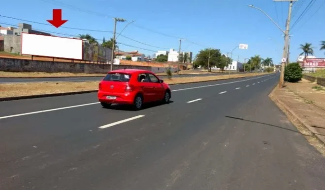 uberaba-cidade-outdoor-placa-painel-comunicacao-visual-publicidade-impulso-house-364pw