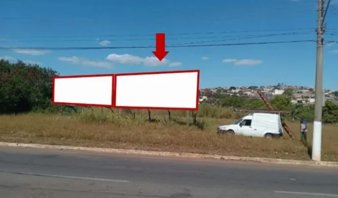 para-de-minas-cidade-outdoor-placa-painel-comunicacao-visual-publicidade-impulso-house-3406ng