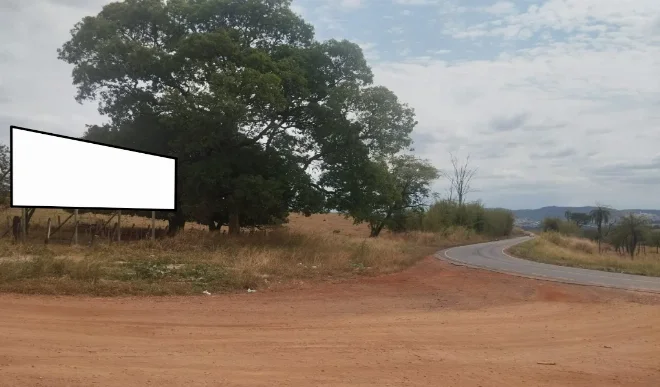 para-de-minas-cidade-outdoor-placa-painel-comunicacao-visual-publicidade-impulso-house-0431ng