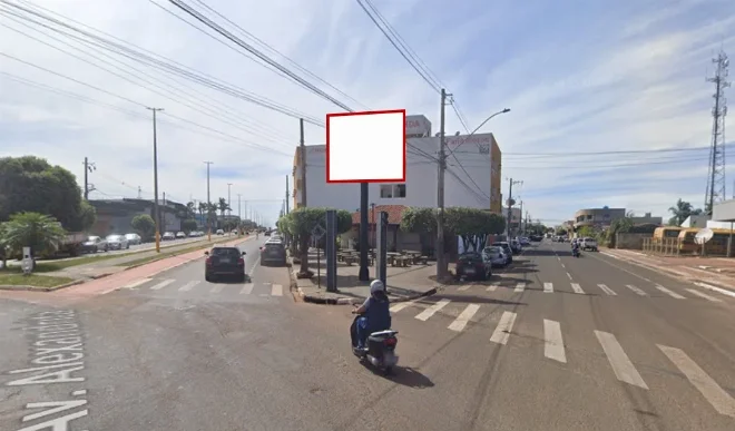 iturama-cidade-outdoor-digital-placa-painel-de-led-comunicacao-visual-digital-publicidade-impulso-house-av-alexandrita-com-rua-cidade-do-prata-rotatoria-em-frente-ao-posto-75umd