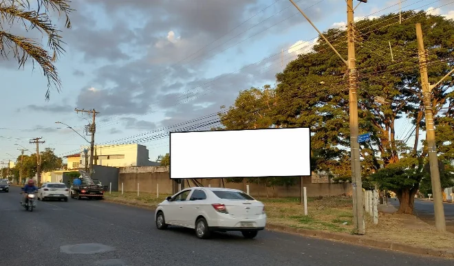 uberlandia-cidade-outdoor-placa-painel-comunicacao-visual-publicidade-impulso-house-134sn