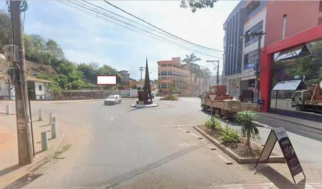 guanhaes-avenida-governador-milton-campos-rotatoria-proximo-ao-supermercado-hotel-comunicacao-visual-midia-ooh-2973gh