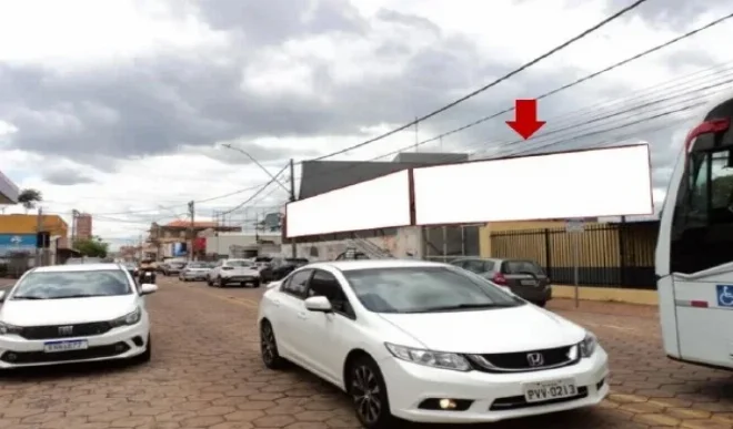 uberaba-cidade-outdoor-placa-painel-comunicacao-visual-publicidade-impulso-house-168op