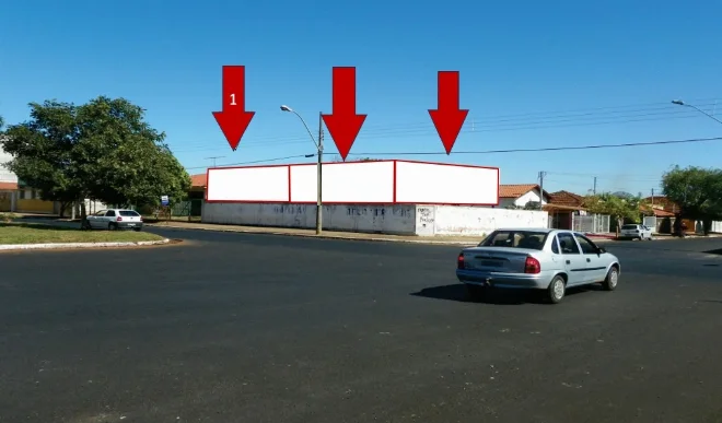 araguari-cidade-outdoor-placa-painel-comunicacao-visual-publicidade-impulso-house-24gr-1