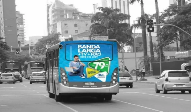backbus-tres-coracoes