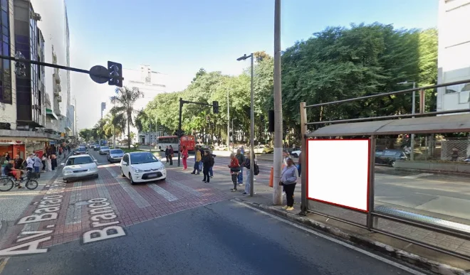 juiz-de-fora-avenida-barao-do-rio-branco-proximo-ao-parque-halfeld-placa-painel-comunicacao-visual-midia-ooh-10abree