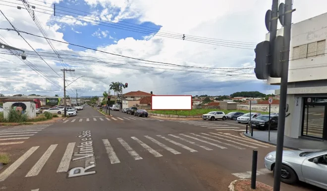 ituiutaba-cidade-outdoor-placa-painel-comunicacao-visual-publicidade-impulso-house-52mi