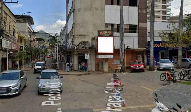 carangola-cidade-led-placa-painel-comunicacao-visual-midia-ooh-02sc