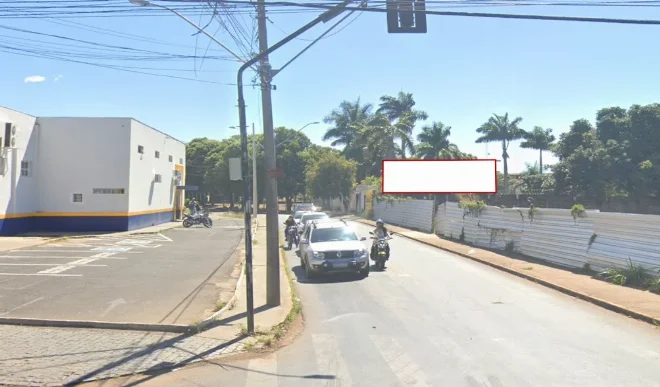 araguari-cidade-outdoor-placa-painel-comunicacao-visual-midia-ooh-55cm
