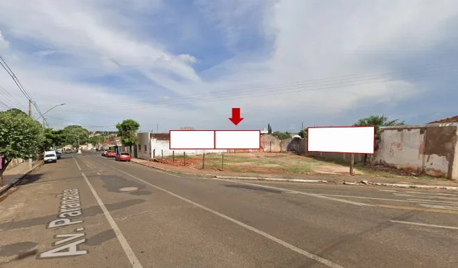 monte-carmelo-rua-frei-caneca-avenida-paranaiba-em-frente-a-praca-tres-de-outubro-outdoor-placa-painel-comunicacao-visual-midia-ooh-10te-2