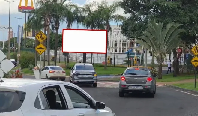 uberaba-outdoor-placa-painel-comunicacao-visual-midia-ooh125op