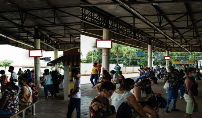 uberlandia-cidade-tv-indoor-outdoor-placa-painel-comunicacao-visual-midia-ooh-4-tv-espalhadas-pela-plataforma-de-embarque-desembarque-terminal-planalto-22gmi