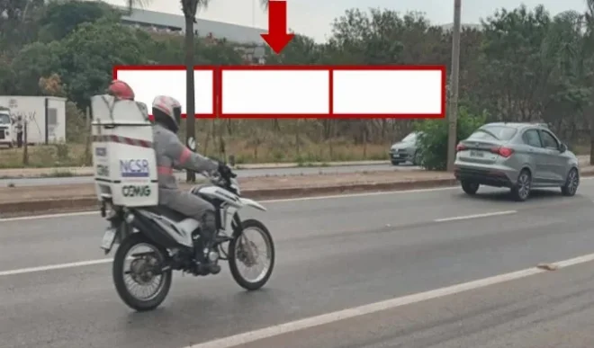 contagem-cidade-outdoor-placa-painel-comunicacao-visual-publicidade-impulso-house-711co-2