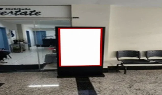vicosa-cidade-tv-indoor-placa-painel-comunicacao-visual-midia-ooh-instituto-gestafe-rua-padre-anchieta-1-tela-66ci