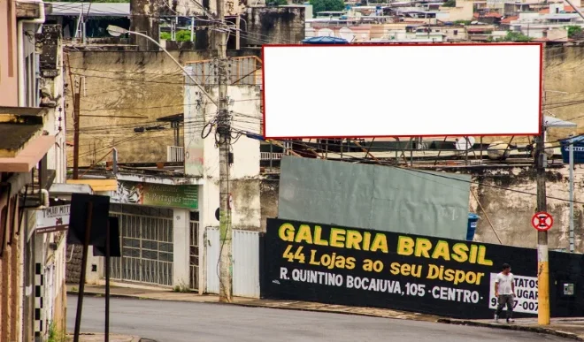 formiga-cidade-outdoor-placa-painel-comunicacao-visual-midia-ooh-abilio-machado-sentido-centro-774js