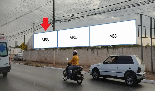 co01-m83